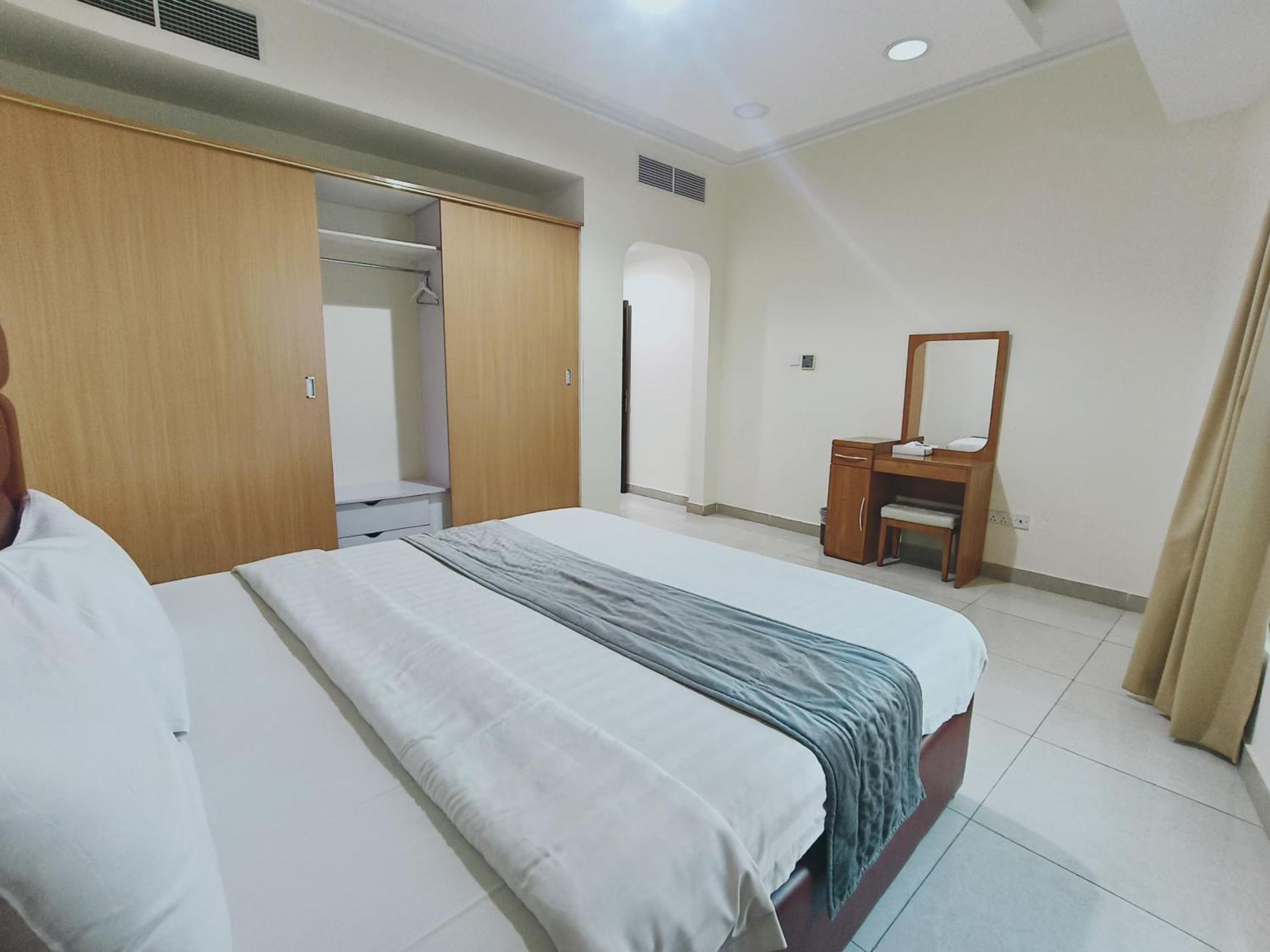 Hotel Marina Tower Al Manamah Esterno foto